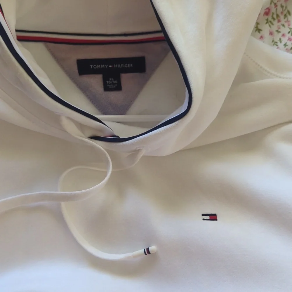 Tommy Hilfiger hoodie